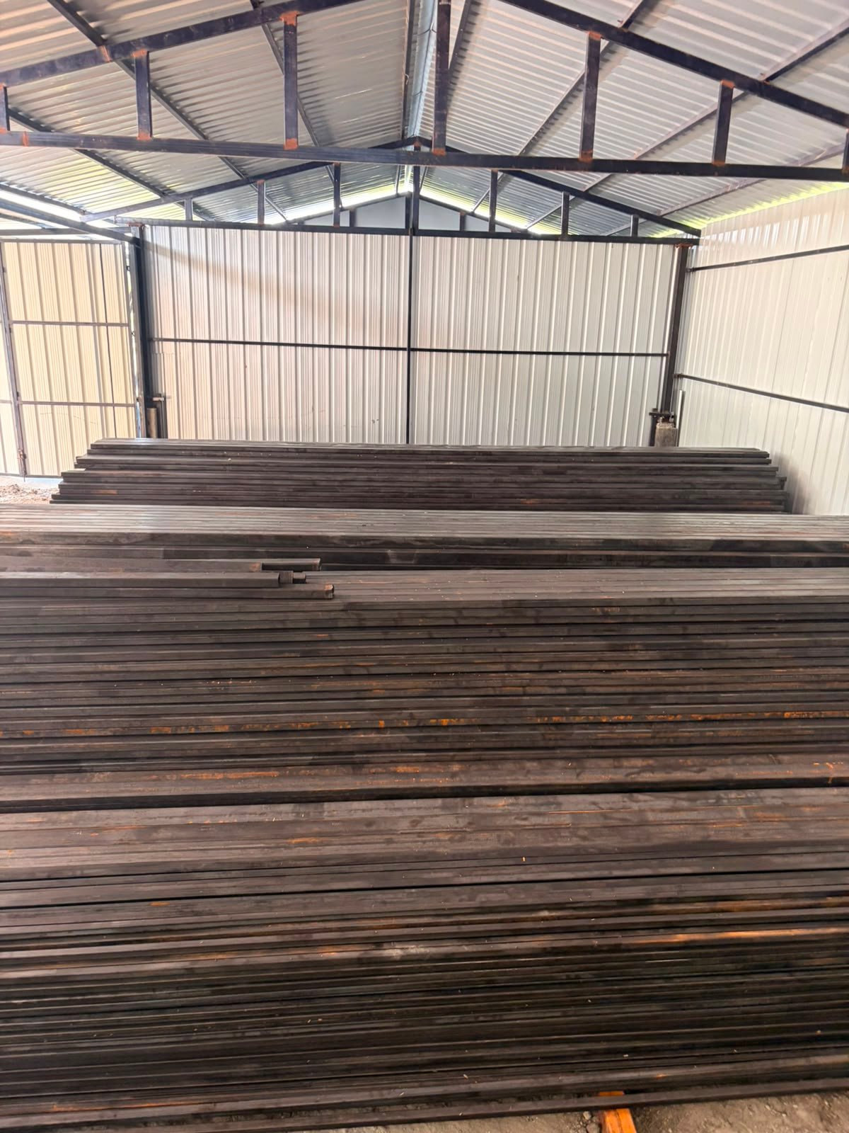 Structural Steel Flats Storage Warehouse